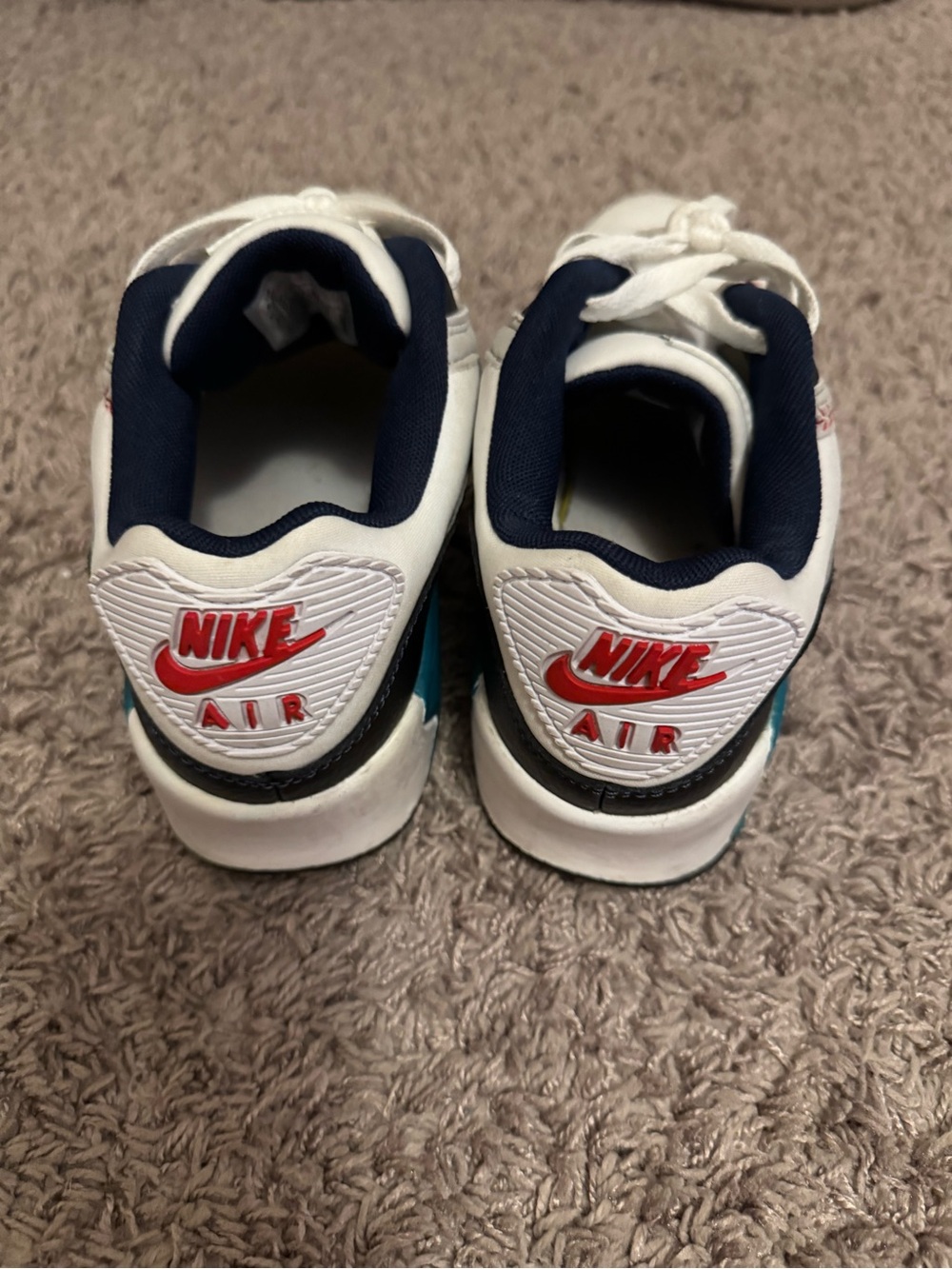 Nike Air Max 90 SE Ken Griffey Jr. (6.5Y / Women’s 8) - Picture 4 of 6